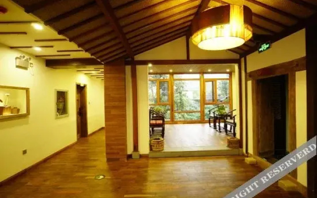 Taohuayuan Hostel