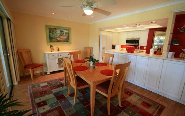 Seaview Court Condo 537