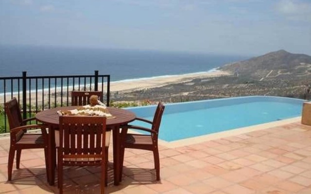 3-bedroom Ocean View Villa in Cabo San Lucas