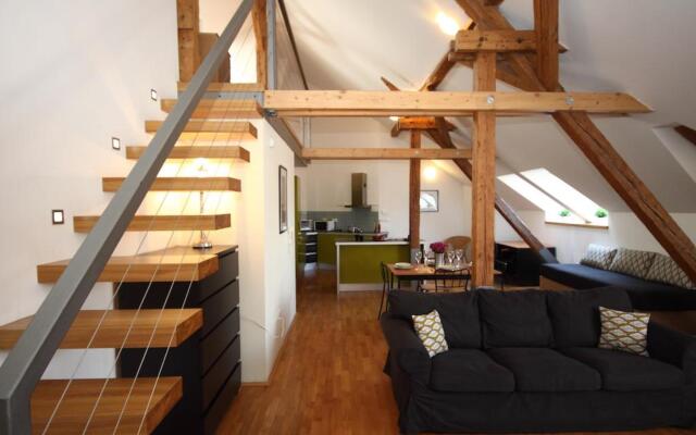 RiverView Apartments