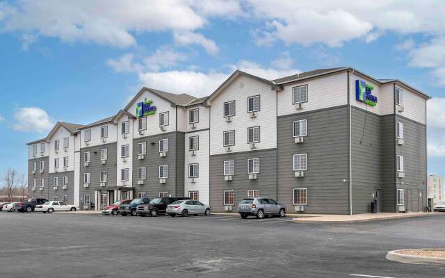 Extended Stay America Select Suites - Wichita - North