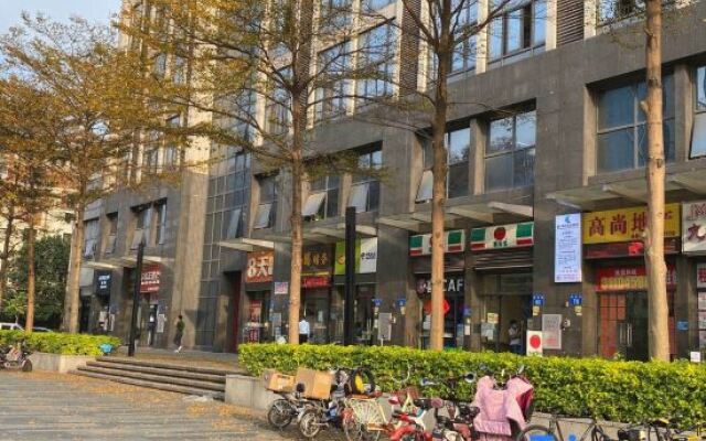 8 Days Chain Apartment Hotel Guangzhou Shangcheng International