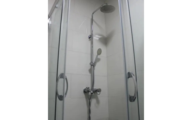 Hotel 7