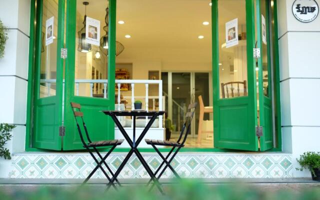 Ratana Boutique Hostel