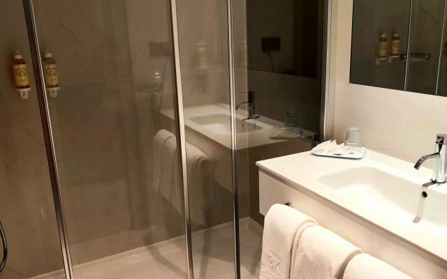 Hotel 3K Porto Aeroporto