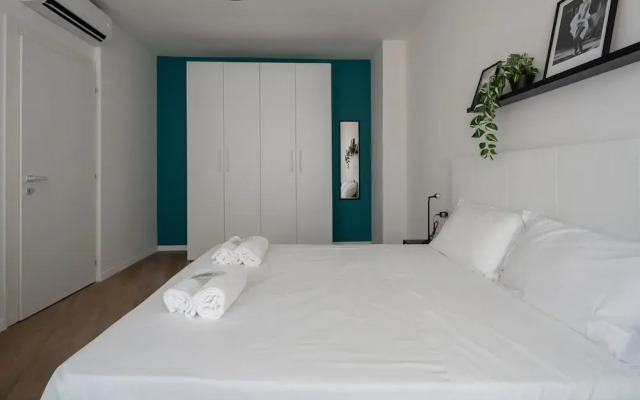 Carducci Modern Apartment 3 by Wonderful Italy