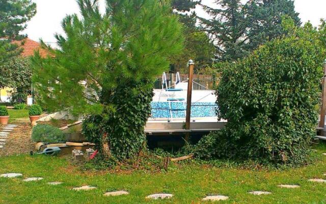 Carpentras Holidays