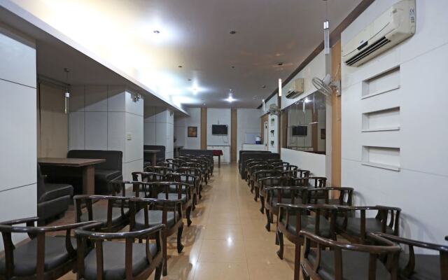 OYO 7636 Hotel Kaushalya Residency