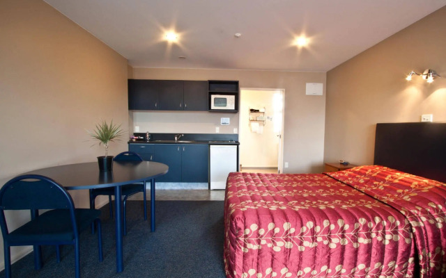 Phoenix Motel