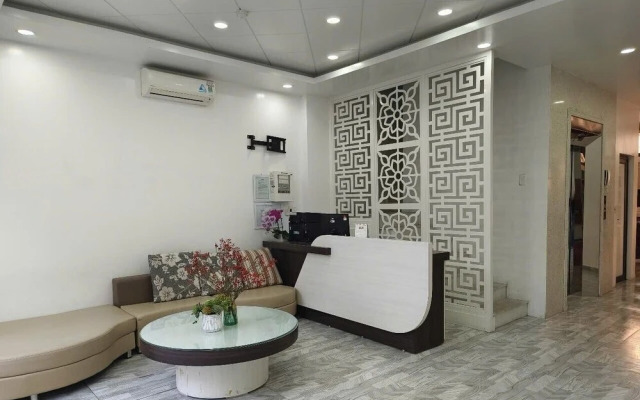 TQ 2 Hotel & Apartment