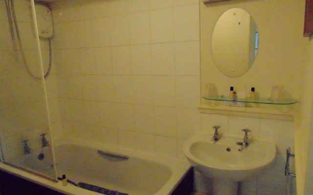 The Wensleydale Hotel