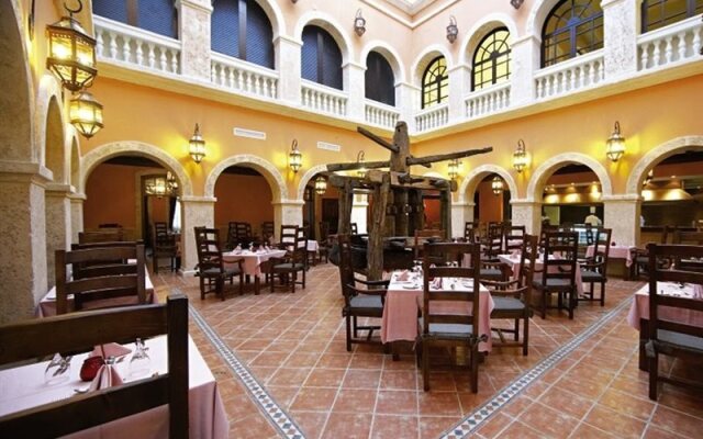 Majestic Elegance Club (Adults Only)