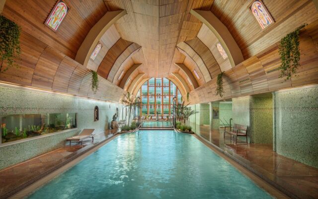 Hotel Carbona Thermal Spa