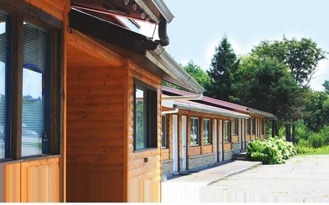 Gold Pine Inn Motel