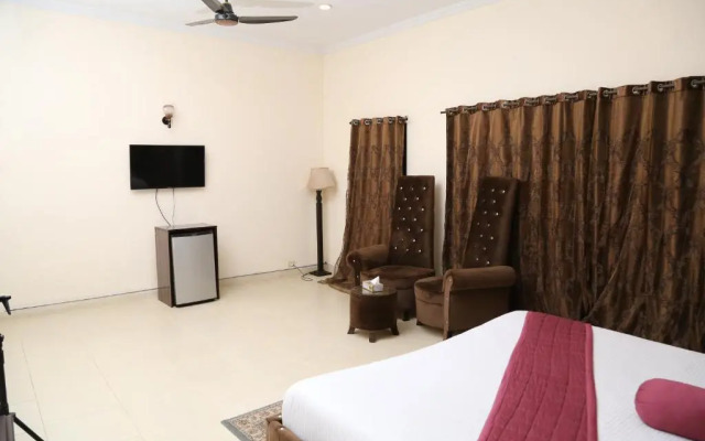 Westin Suites Guest House