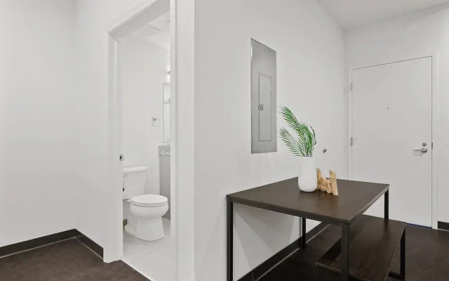 Apartments in Pittsburgh's Cultural District by Frontdesk