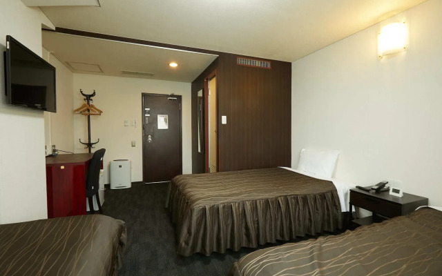 Osaka Corona Hotel