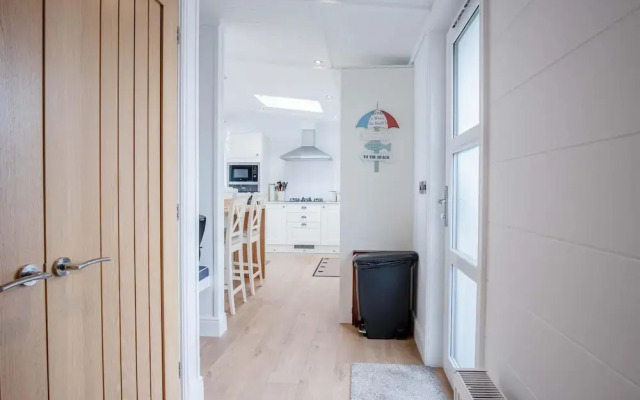 Shearwater 30 - 2 Bedroom Lodge - Summerhill