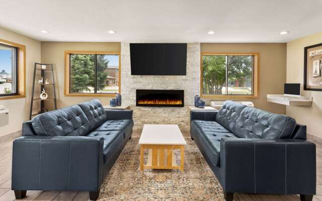 Super 8 by Wyndham Ankeny/Des Moines Area