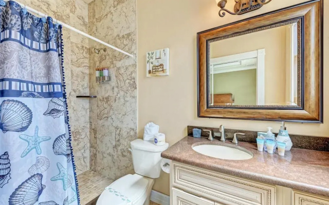 Anna Maria Island Surfside Bungalow