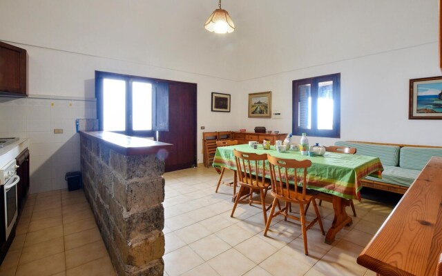 Beautiful Home in Pantelleria With Wifi and 4 Bedrooms