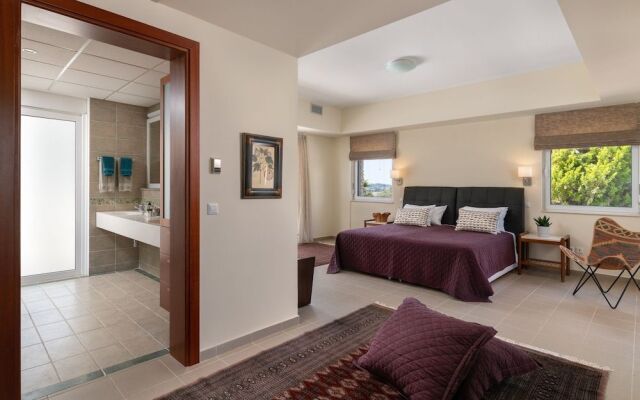 Hilltop Luxury Villa