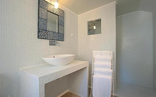 Portas do Teatro Apartments