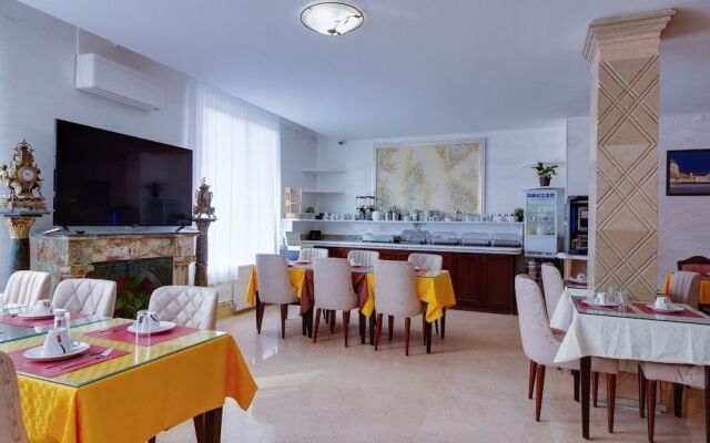 Hotel Royal