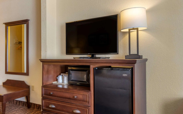 Comfort Inn & Suites Branson Meadows