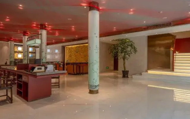 Splendid Clubhouse