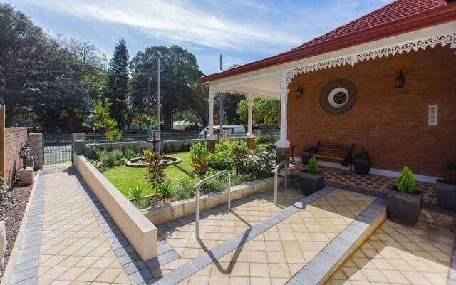 Centennial Park Lodge
