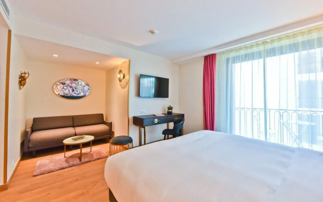 Hotel La Villa Port d Antibes & Spa