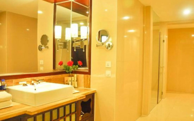 Jingang Longwan Hotel