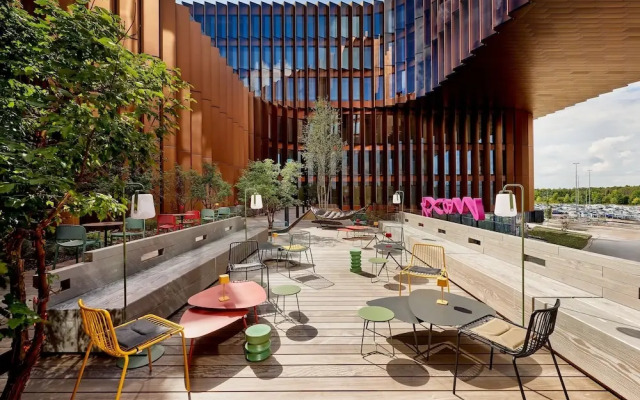 Moxy Luxembourg Airport