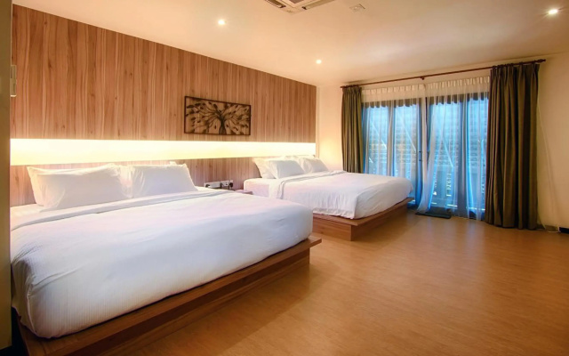 Lot 33 Boutique Hotel