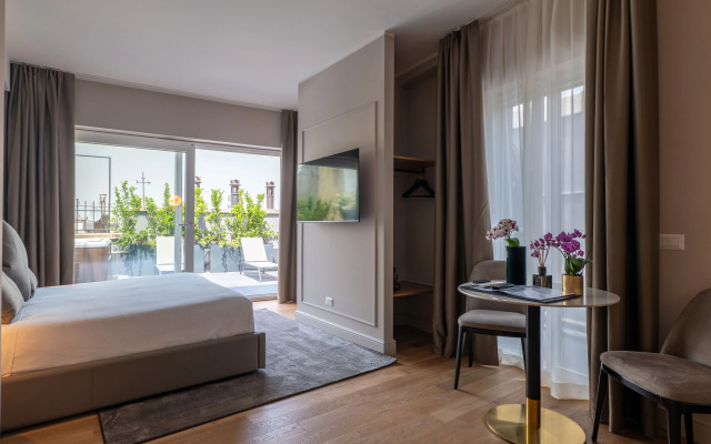 Big Apartment In Piazza Duomo (Very Central!)