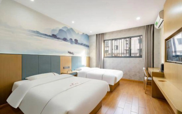 Fulin Hostel