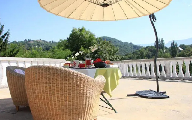 Manoir De La Tour