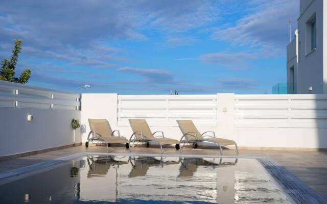 Villa Ioli with Private Pool
