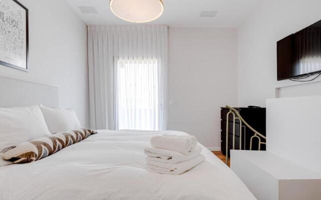 Carmel Market Apartments by Master