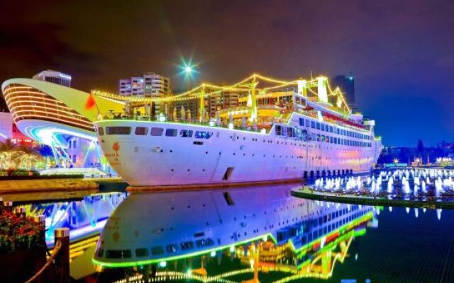 YEM Tata Executive Apartment (Shenzhen Baoan Wanda Plaza Store）