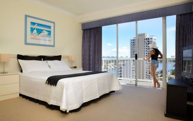 Surfers Mayfair Apartments