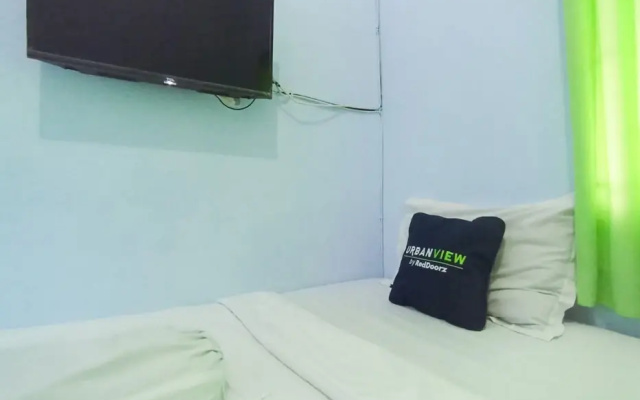 Urbanview Hotel Trisna Srabah
