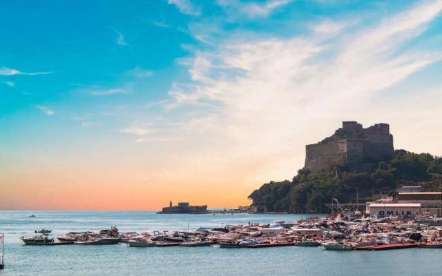 Vulkan Capsule Hostel