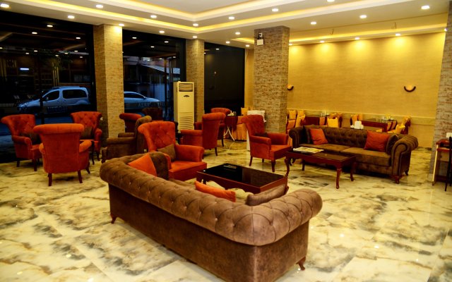 Derya Hotel