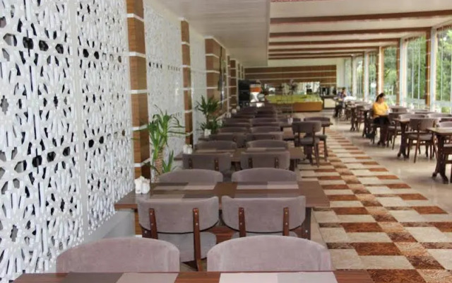SekaPark Hotel