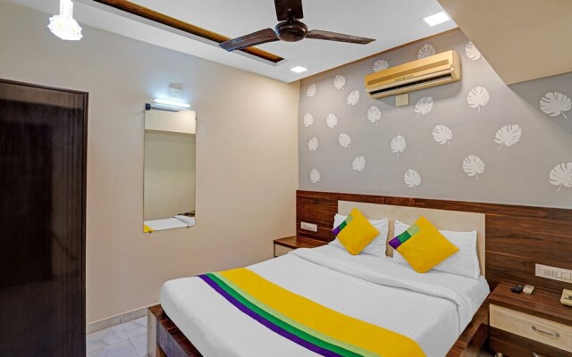 Hotel Aakash by Treebo Hotels