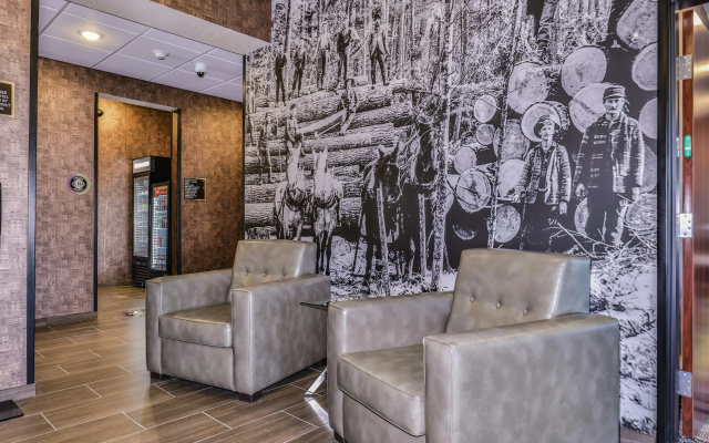 Cobblestone Hotel & Suites - Rhinelander