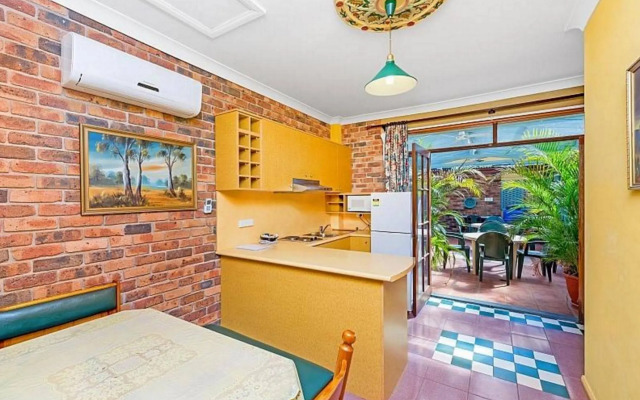 Ettalong Beach Tourist Resort