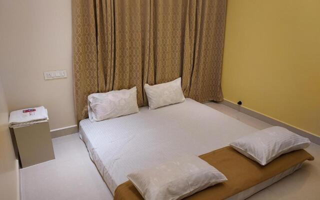 Srirangam Service Apartment